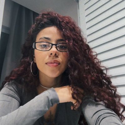 isa falconierさんのプロフィール画像