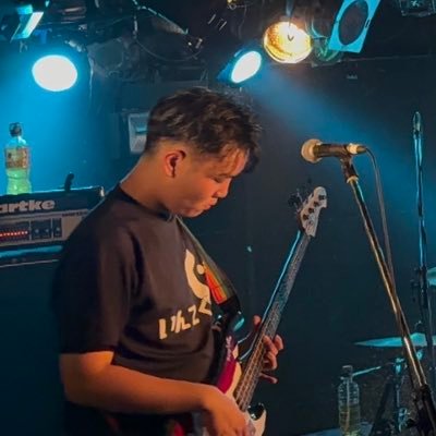 高専ロボコンとかバンドでベースとかいろいろやってます #kosen23s ネクライトーキーが大好きです。よろしゅう!