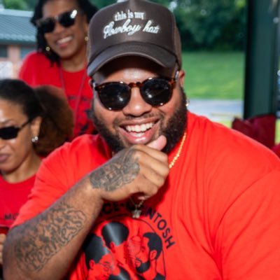 Artist 🎤. Gamer🎮. Content Creator🎬. Husband🤵🏽♂️ DAD👶🏾 Friendly Neighborhood Firefighter 🚒 D(M)V
