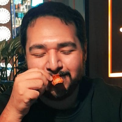 saul_luas's profile picture. Strung out in heaven's high Hitting an all-time… high.