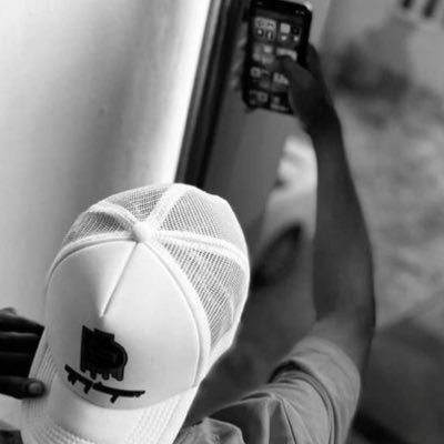 🎤 Ici, on respecte tout le monde et s’en blc de tout le monde 🎧 On kiffe et on parle de Rap FR 🌍