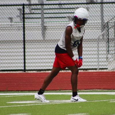 C/o 2028 ATH| Bob Jones HighSchool | Bob Jones Track and Field| 5’10” 152lbs| 3.8 GPA| 11.86 100m| 📲 ➡️ 256-427-0066