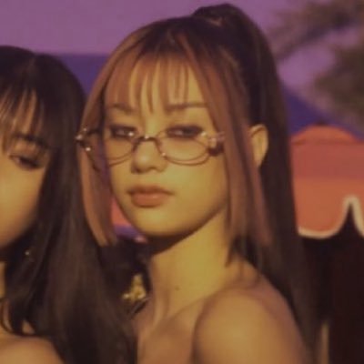 loyal swiftiecat for life ✨🫶 | SBS and folklore defender 🎀🦢 | malia stan & megan bias 💕 | multistan tbh | matching with @Alex_Kiarasgf0 🩶