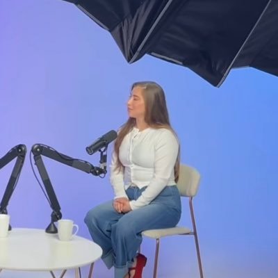 Rachelle_Roxy's profile picture. Bringing your brand success through converting UGC. Let’s connect! rachelleroxxanne@gmail.com