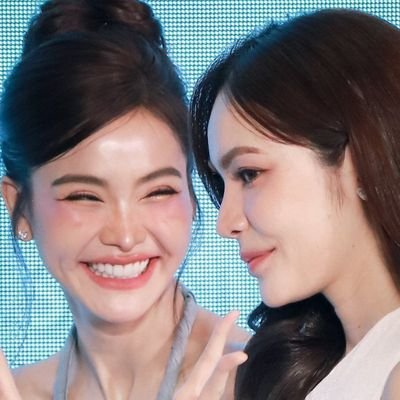 smito32690's profile picture. From the moment I discovered Engfa & Charlotte, I knew they'd be my forever 👭🏠❤️😭

I Love You @Ewaraha @itscharlotty  🐶🐰💐😌    #อิงล็อต #ENGLOTFOREVER