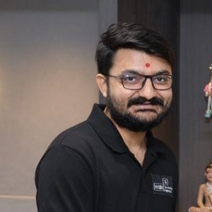 herrykevadiya's profile picture. @10turtle_com | Brand & Tech Agency
Crafting standout brands • Web dev • Digital marketing
Agency-level quality at freelance price✌️
Co-founder @WibesCoworking