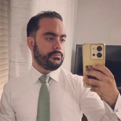 TCAE 🏥👨⚕️😷/cofrade/ carnavales..
Opino pero siempre con un nombre y foto por delante, lo contrario es no tener valor.