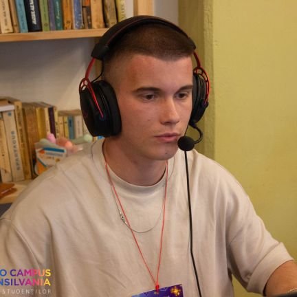 seergentx's profile picture. https://t.co/M9Tgb2i7Le
3K Elo playing for nobody

Still looking for a home