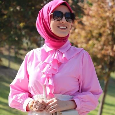 ichbinZumraa's profile picture. İstanbul 🩷
Öğretmen👩🏻‍🏫