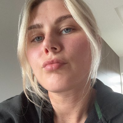 Tillie188014746's profile picture. playlist personality