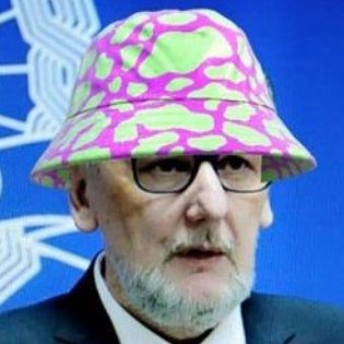 Centrist. ⛔ MAGA, ruZZian supporters, fascists, religious fanatics, ustashas, chetniks. Pro 🇺🇦 No DM please.
