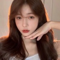 PhoebeToland (@t5v9sa7rs7kdw5) 's Twitter Profile