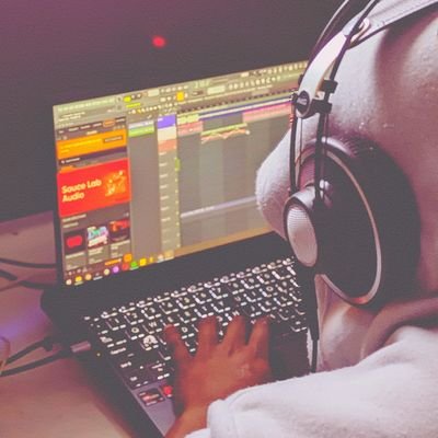 PRODUCER 👨🏾💻
Professional Recording, Mixing, Mastering & Distribution Studio.