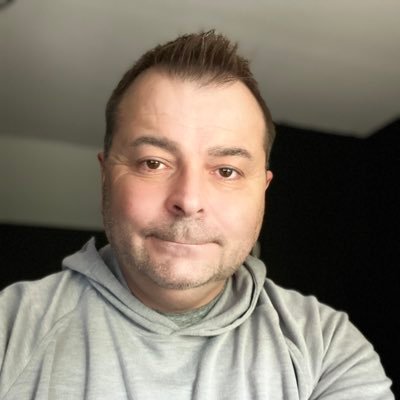 Robij1974's profile picture. 