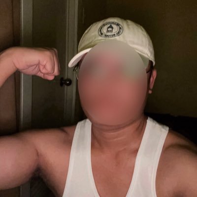 friedchimkennn's profile picture. 