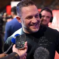 @Charles hunnam (@tomhardyh) 's Twitter Profile