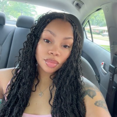 can’t get into my old acct so here’s my new one 🤷🏽♀️