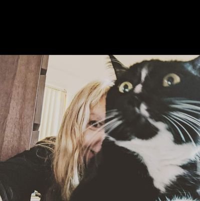 spookymun's profile picture. Alumni @ASLNY & Germain School of Photographynyc/Classical singer/musician researcher&writer&solo investigator of all things spooky👻