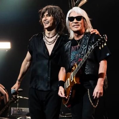 B'z松本さんと稲葉さん大好き〜ビーパ1890**❤️number-i〜4万台会員❤️YOSHIKIさん❤️T-BOLAN嵐士さん❤️スポーツ観戦⚾️ショウヘイ⚾️E#27⚾️ お肉、神社巡り⛩️美容コスメ好き🥰マイペースによろしくお願いします❣️ メンタル弱めだから優しくしてください!懸賞もやります。