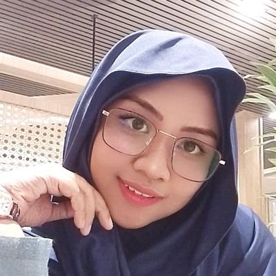 aniishya's profile picture. 