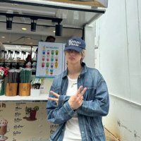 2 (@x296m) 's Twitter Profile