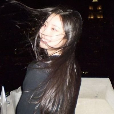 holilisht's profile picture. you do you c: