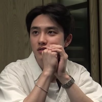 shaadoow_08's profile picture. Anime • Books •