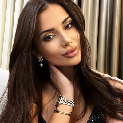Professional model | Cryptocurrency investor, working in Poland, learning blockchain knowledge, welcome to discuss investment, life, choices and other topics