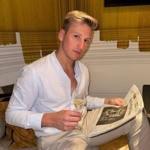 blonde experience Profile