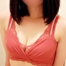 スカトロ店「お漏らし倶楽部 @omorasi_club1 」に在籍しています。
基本土日出勤。お酒&美味しいもの大好き!
ご予約は直接お店までお願いします🙇
#スカトロ #ウンチ #アナル #黄金