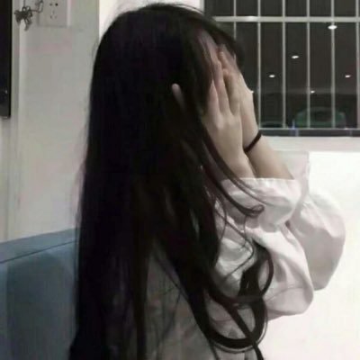 IOKzY0xKTG79R's profile picture. 