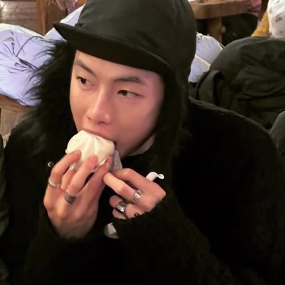 wkzkahc's profile picture. 