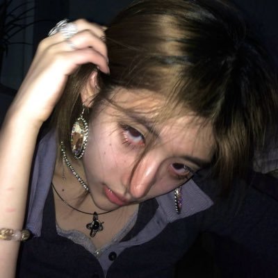 HHzzzz62657's profile picture. 