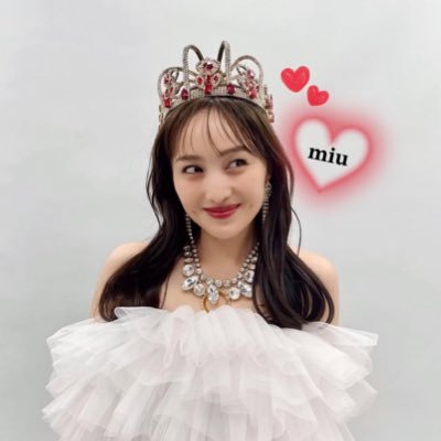‘𝟎𝟎 / 𝐀𝐄 / 𝐆𝐎𝐔𝐍𝐍新規 / 𝐍𝐞𝐱𝐭 ❥・• ? / モノノフさんフォロー大歓迎 & 無言フォロー失礼いたします / 🍎 生涯 百田夏菜子ちゃん 推し☀️