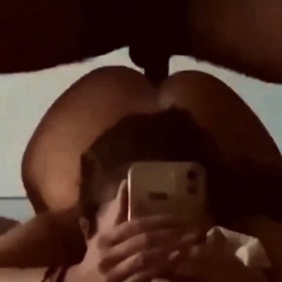 🔞🍆🍑💦 Im just here to post my content, dm photos and videos. Im tryna turn the fuck up on some freaky. Im the side nigga of the year so I don’t say nothing🤫
