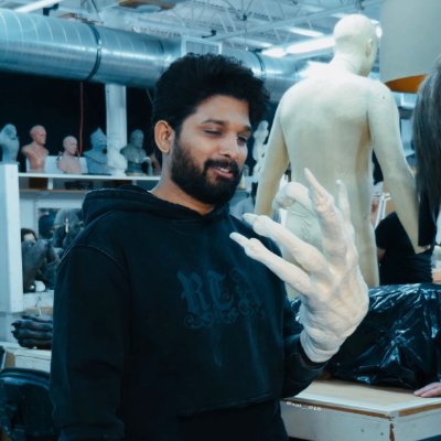 Praneeth_12_'s profile picture. I'm nothing but honest sir.