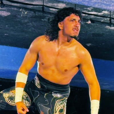 robert martyr • ロバート・マーター Profile