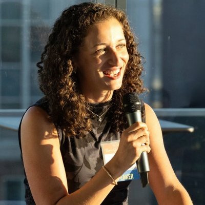 Senior national correspondent @J_Insider | get in touch: gabby@jewishinsider.com | twin, Florida woman, outdoors person