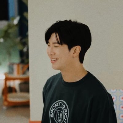 bplowthanksjoon's profile picture. OT7 @BTS_twt💜
                                                                             Let's just stay focused b/w us, u and us!