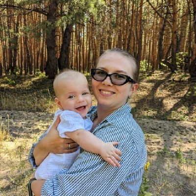 heureuseyuliia's profile picture. 