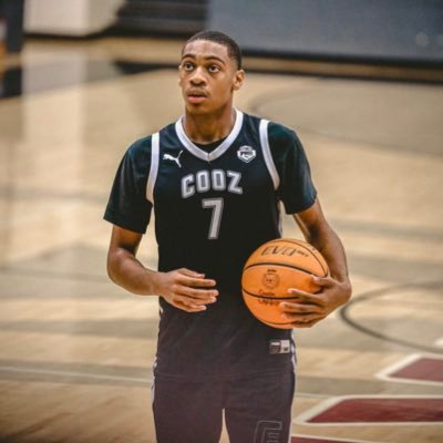 wing '28 |6'2 |165lbs|GPA:3.8| @CEKingboyshoops Goldenboy2028@icloud.com NCAA ID: 2505597985|cooz elite 15u | IG: @kwhite2028