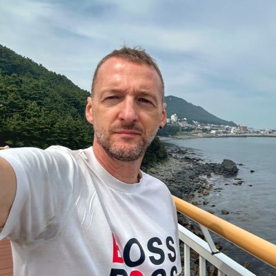 CarloAgnesi's profile picture. IG: c4r_low