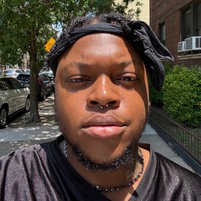 cheap poetry, dicks, butts, n guts.