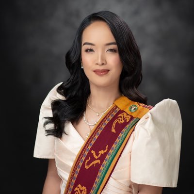 _pacificmind's profile picture. god help the outcast • iska in struggle • 💙💛🔱 • AM 🎣