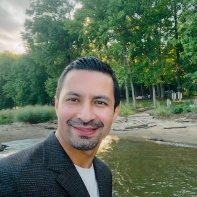 rafaelalonso's profile picture. Migrant. Master´s Degree in Human Rights, Democracy and Globalization. Specialist in Political Communication. Anthropologist and Journalist. I love to write.