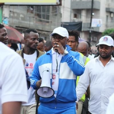 Licencié en économie (GFM), coordonateur de l'union pour la jeunesse congolaise (UJC) agent administratif à coE cbrn ,
entrepreneur. et acteur politique