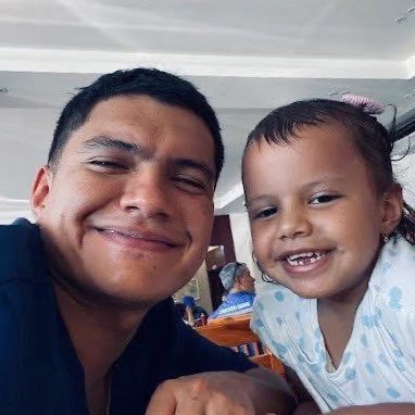 Mimi 🧑🧒 | ❤️🔥 | kratos 🦍 | CSE ⚡️ | Gye - Ecu 🇪🇨 | Estudiante MedVet ⚕️