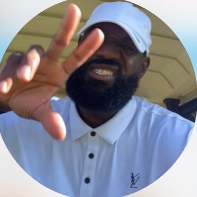 s24ahill's profile picture. 23/77