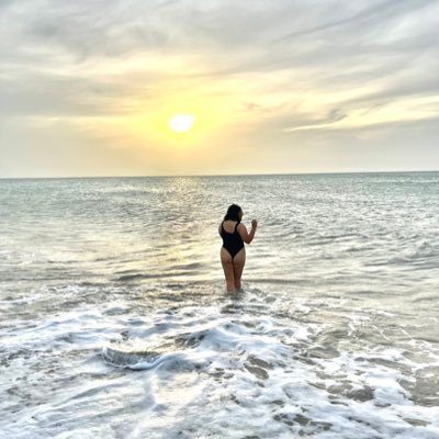 Odontóloga | Loriquera🏡 | Soy una combinación de estrés, rabia, lágrimas, actuar por impulso y miopía☺️ | El Amazonas y La Guajira en mi 💚🍃