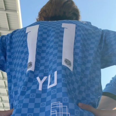 生まれ育ち川崎の純度100%です!シーチケGゾーン付近に潜んでます🍀川崎フロンターレ大好きな大学生です!! 欧州サッカーもリーグ関係なく観ます!!性格ひねくれてるので色々と変なこと呟いてます。#04